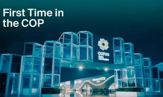 134 pieces of colored photovoltaic glass are used in the entrance building of COP29, symbolizing a green future